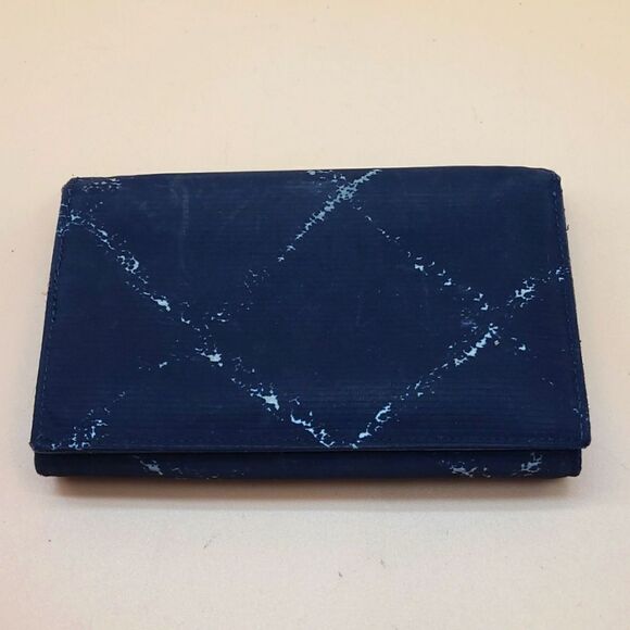 Authentic Chanel Wallet - Picture 1 of 9